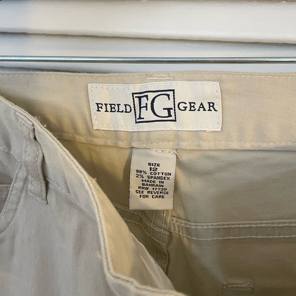 Women’s Beige Cropped Pants - Picture 3 of 4
